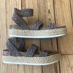 Steve Madden Kimmie Sandals Snake Print